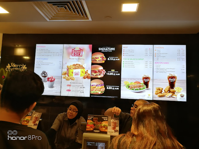 Comentarii opinii despre McDonald's Harbourfront Centre