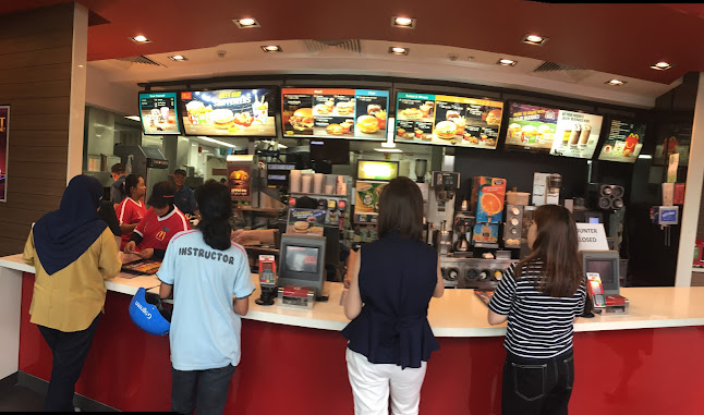 Comentarii opinii despre McDonald's Bishan Junction 8