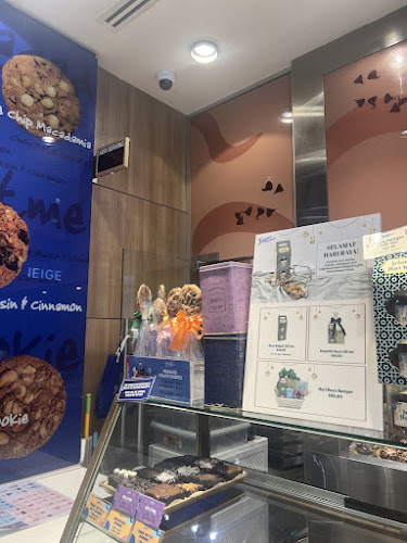 Comentarii opinii despre Famous Amos Wisma Atria