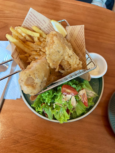 1A Kuo Chuan Ave, Singapore 426888