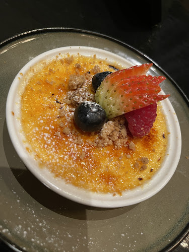 Perle Noire Oyster & Grill Bar (Holland Village)