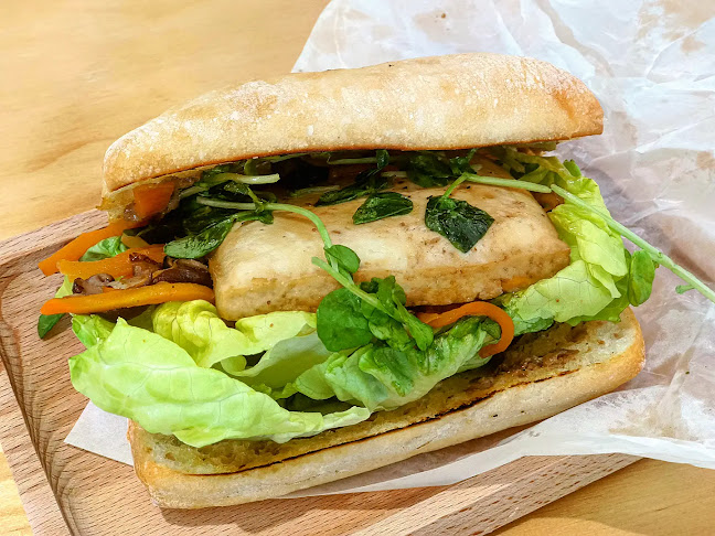 Comentarii opinii despre Lilac Oak | Vegan Café & Bakes