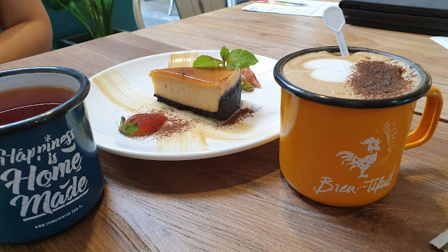 Tenderbest Makcik Tuckshop @ Jalan Kayu - Singapore