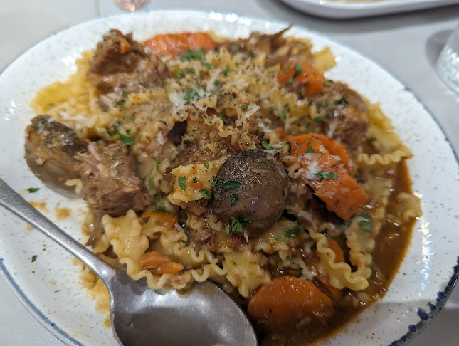 Opinii despre Gusta Sourdough Pizza Co. în Singapore - Hospitality and gastronomy