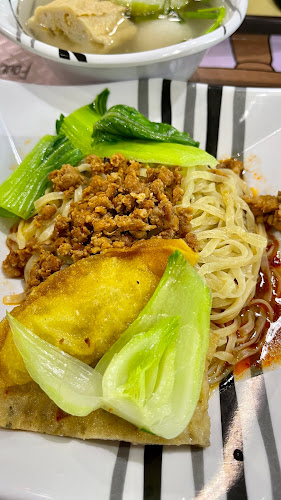 Comentarii opinii despre Hakka Noodles