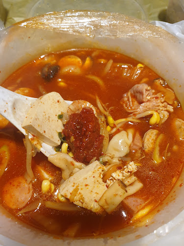 Opinii despre Oven & Fried Chicken în Singapore - Hospitality and gastronomy