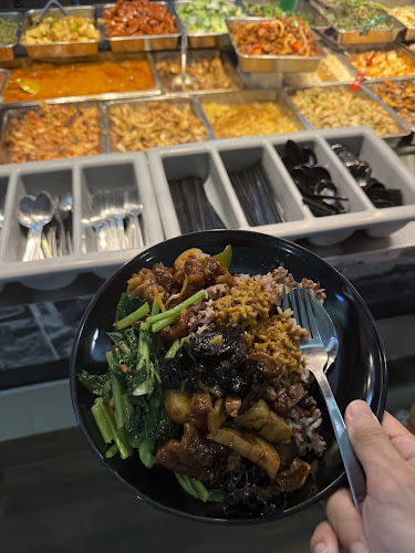 Anchorvale Village Hawker Centre