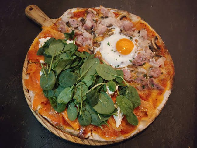 Opinii despre 1 Tyrwhitt Bistro Bar în Singapore - Hospitality and gastronomy