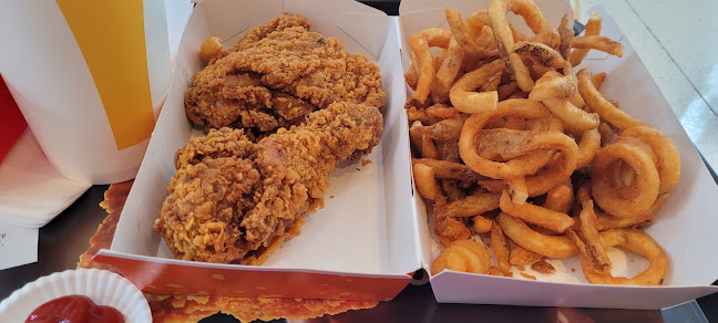 Opinii despre McDonald's JEM în Singapore - Hospitality and gastronomy