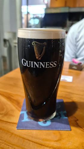 Mogambo Bar & Restaurant - Singapore