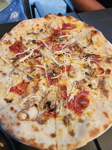 Opinii despre Dario Pizza & More în Singapore - Hospitality and gastronomy