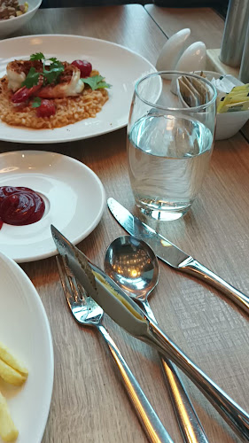 Sky22 @ Courtyard by Marriott - Singapore