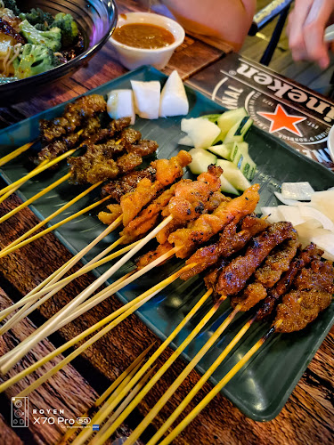 81 Lor Chencharu, #01-03, Singapore 769198