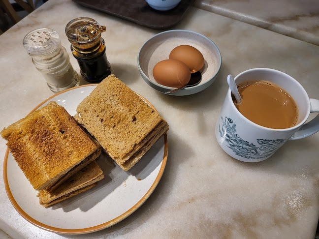 Heavenly Wang @ Changi Airport Terminal 1 Departure