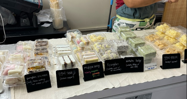 140 Upper Bukit Timah Rd, #02-04, Singapore 588176