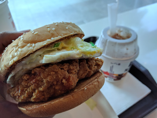 20 Ah Hood Rd, #01-16 Zhongshan Mall, Singapore 329984