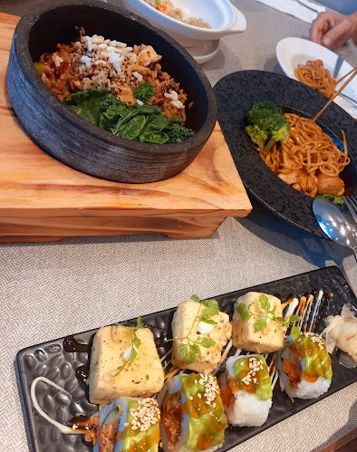 elemen 元素 - Singapore