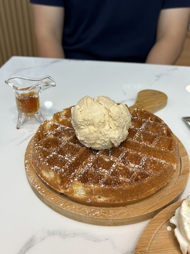 Comentarii opinii despre sweeT.Rex