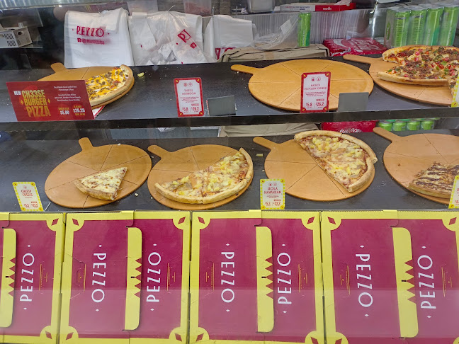 Pezzo (Waterway Point) - Hospitality and gastronomy