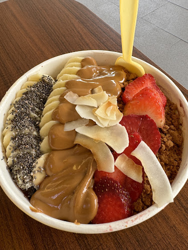 Opinii despre The Summer Açaí (Upper Thomson) în Singapore - Hospitality and gastronomy