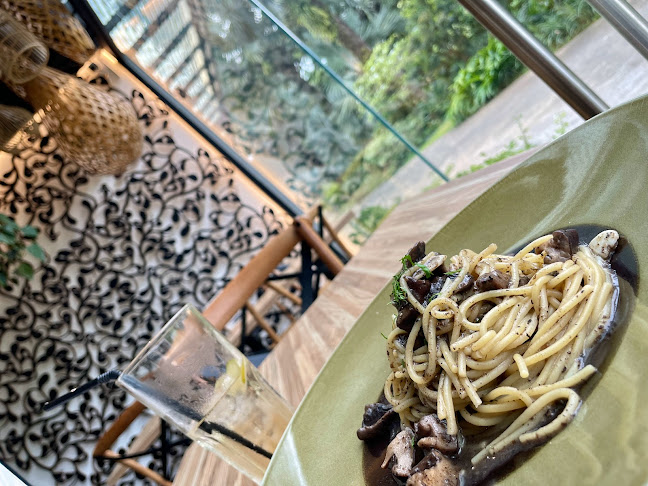 Comentarii opinii despre Canopy HortPark