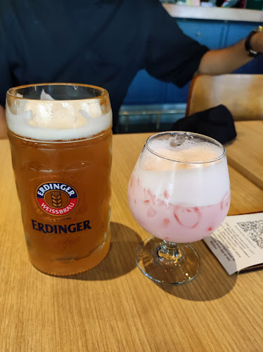 Harry's HarbourFront - Singapore