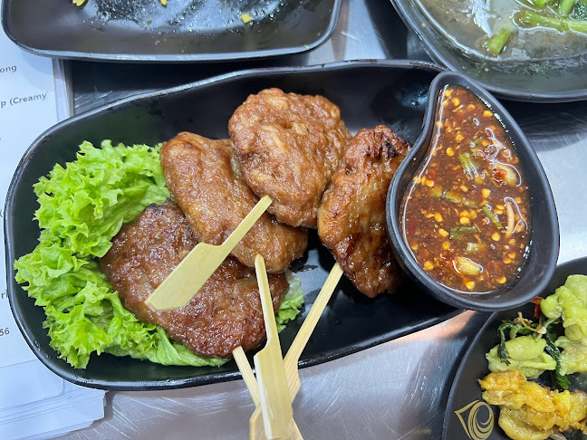 Nummun Thai Kitchen - Hospitality and gastronomy