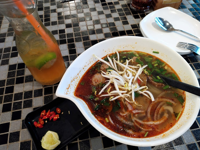 Comentarii opinii despre So Pho (Waterway Point)