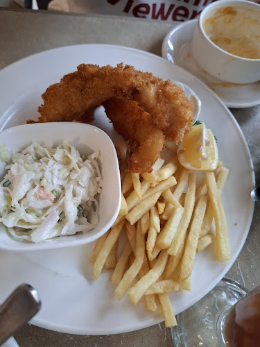 Buddy Hoagies Café & Grill (Waterway Point)