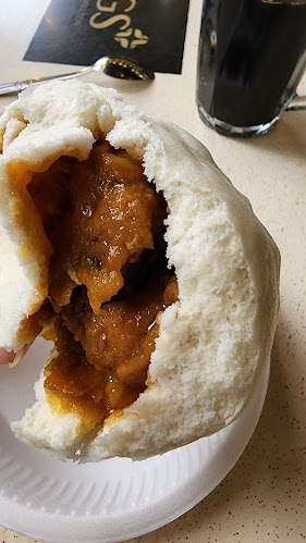 Ipoh Hand Made Pau 怡保手工包 - Hospitality and gastronomy