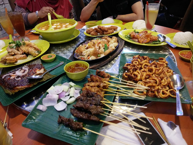 Opinii despre Rasa Istimewa Waterfront Restaurant în Singapore - Hospitality and gastronomy