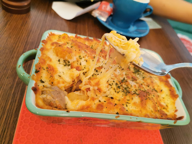 Jovis Cafe - The Dining Place