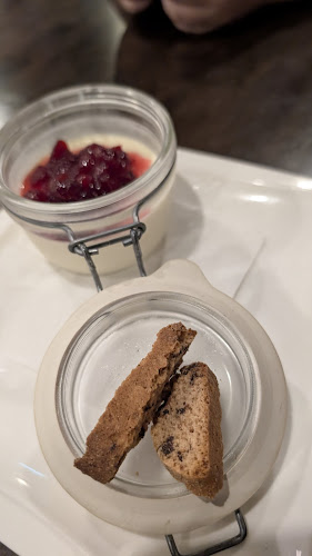 Opinii despre La Pizzaiola @ Bukit Timah în Singapore - Hospitality and gastronomy