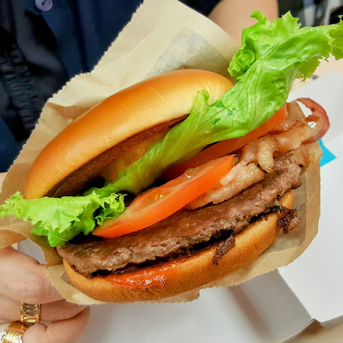 Comentarii opinii despre McDonald's Parkway