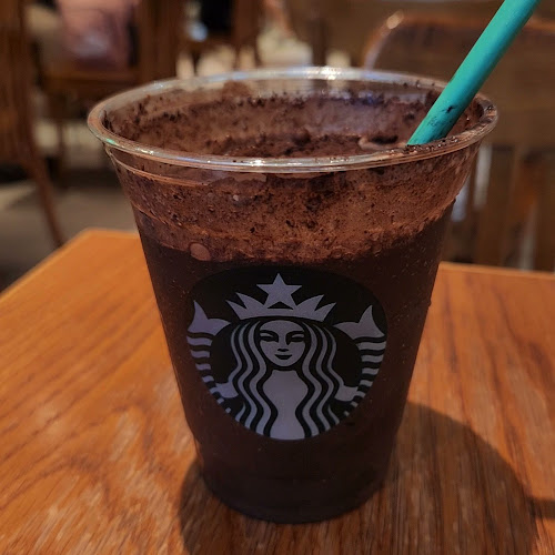 Opinii despre Starbucks Westgate în Singapore - Hospitality and gastronomy