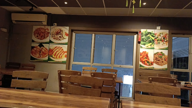 Comentarii opinii despre Thai and Tandoor Pte Ltd