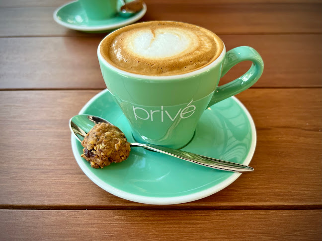 Privé Botanic Gardens