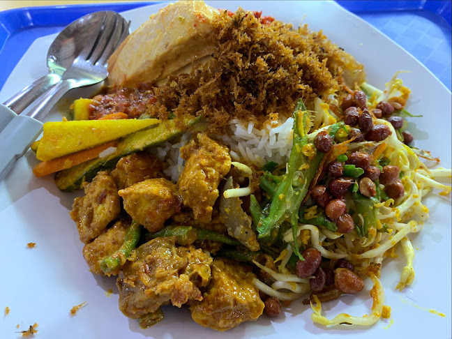 Gerai Nenek Obek - Hospitality and gastronomy