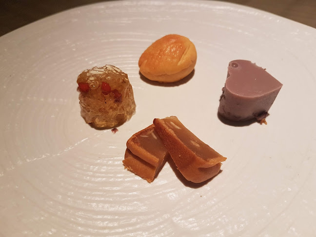 Comentarii opinii despre Jiang-Nan Chun