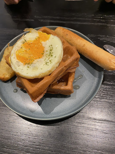 Good Waffles Good Bites - Singapore