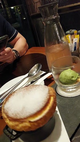 Opinii despre RACINES în Singapore - Hospitality and gastronomy