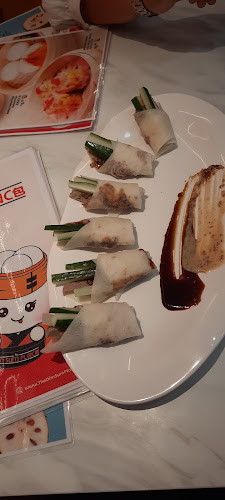 176 Orchard Rd, #B1 - 07 The Centrepoint, Singapore 238843