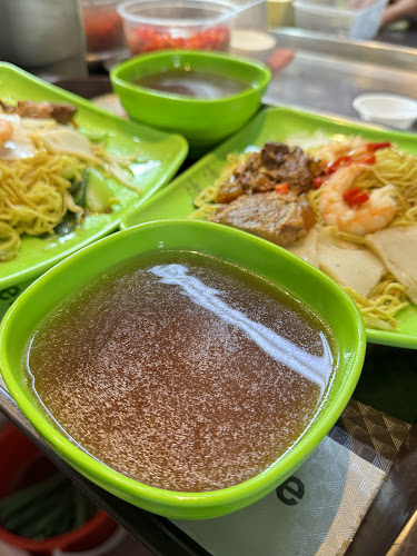 Comentarii opinii despre Jin Jin Hokkien Prawn Noodle