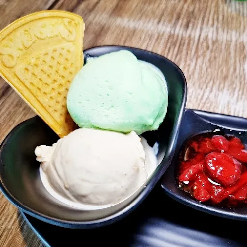 Opinii despre Swensen's @ SingPost Centre în Singapore - Hospitality and gastronomy