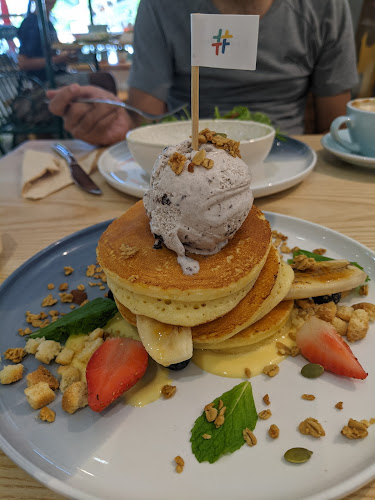 Opinii despre 6 Letter Brunch în Singapore - Hospitality and gastronomy