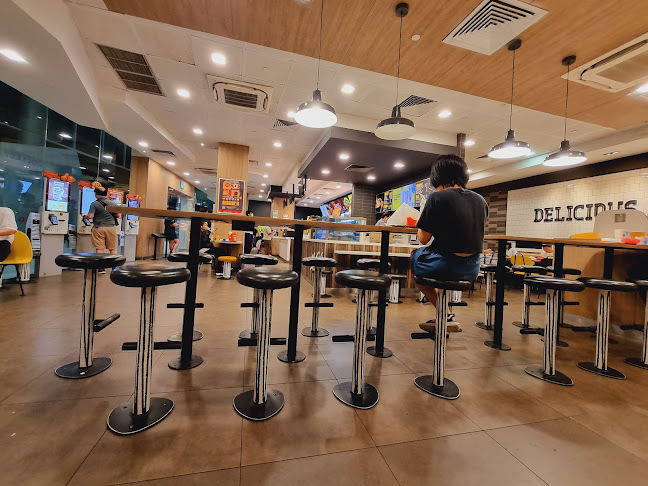 10 Choa Chu Kang Ave 4, #01-21 MRT Station. Singpaore, Singapore 689810