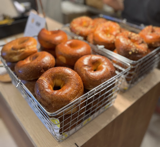 Keen's Bagelry - Singapore