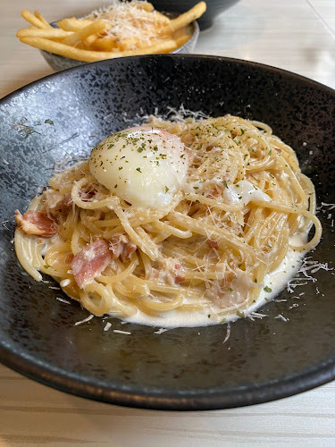 Opinii despre 5 Senses Bistro The Star Vista în Singapore - Hospitality and gastronomy