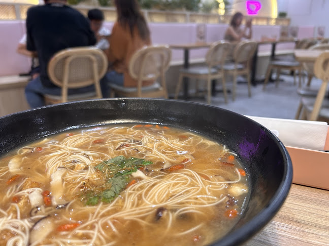 Lotus Café 蓮心食坊