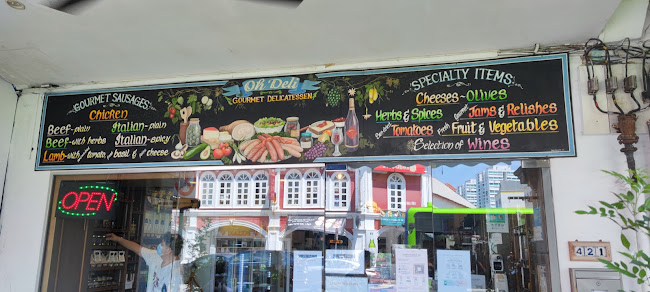 431 E Coast Rd, Singapore 429018